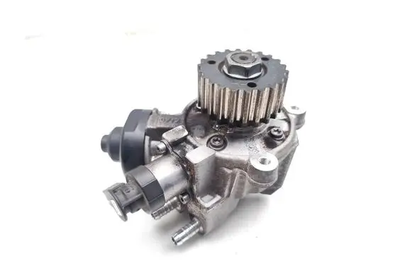 Audi A4 S4 B9 Fuel injection high pressure pump 04L130755D 0445010537