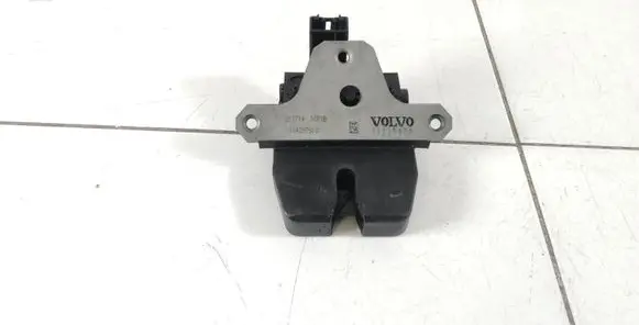 Volvo V40 Tailgate/trunk/boot lock/catch/latch 31335870