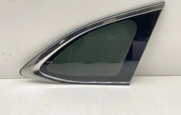 Subaru Outback (BT) Rear side window