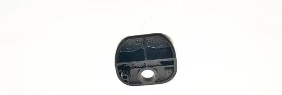 Subaru Outback Tailgate/trunk/boot lid buffer 