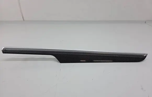 Porsche Macan (95B) Front door trim bar 95B867410Q