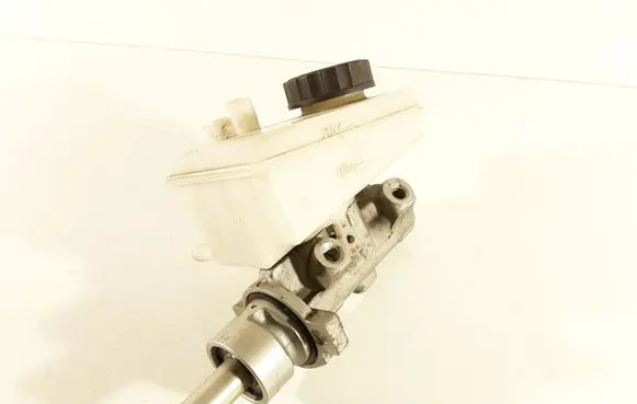 Toyota Yaris Master brake cylinder 22418079 0204224219 193414C