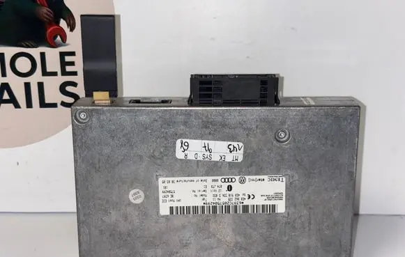 Audi A6 S6 C6 4F Bluetooth control unit module 4E0862335 4E0910336D
