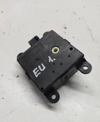 Nissan X-Trail T30 Air flap motor/actuator 3J11030820