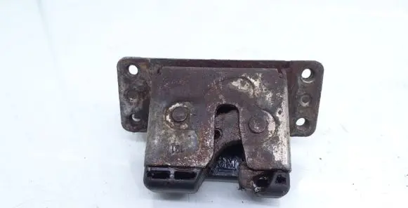 Opel Astra G Tailgate/trunk/boot lock/catch/latch 90563999