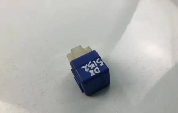 Nissan X-Trail T30 Other relay 2523079981