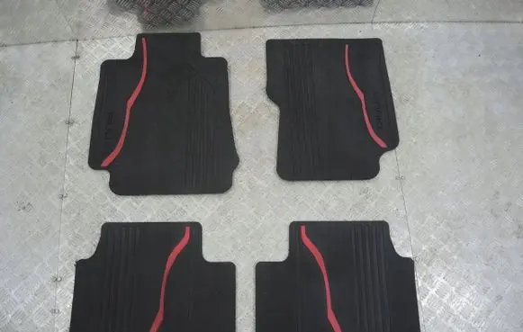 Alfa Romeo Giulia Car floor mat set 