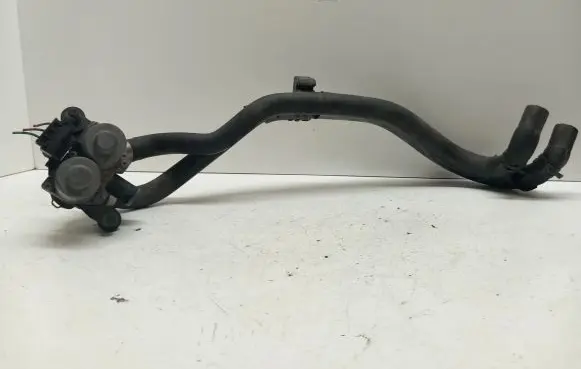 Mercedes-Benz SLK R171 Coolant heater control valve A0018307784 0018307784 A1718300224