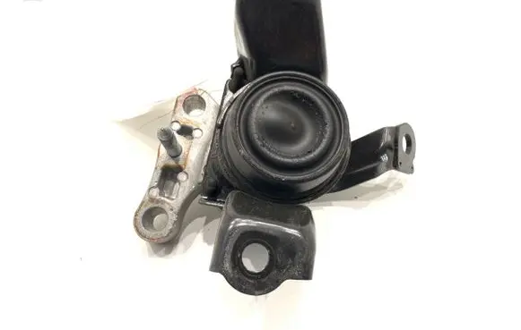 Toyota Yaris Cross Engine mount vacuum valve 