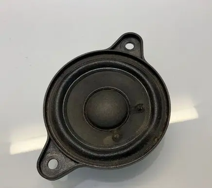 Mercedes-Benz E W211 Panel speaker A2118203002 2118203002