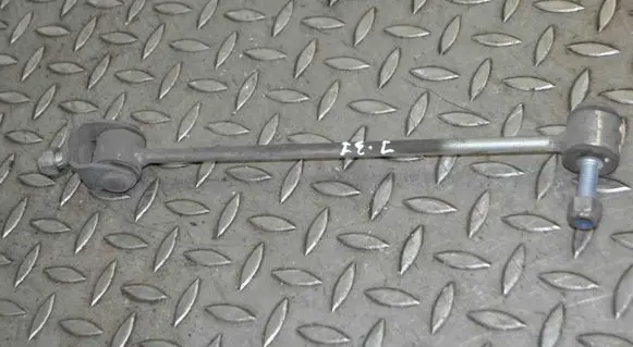 Mercedes-Benz S C217 Rear anti-roll bar/stabilizer link A2223200489