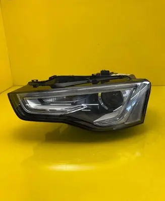 Audi A5 8T 8F Headlight/headlamp 8T0941005C