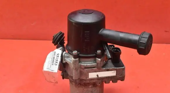 Peugeot 407 Power steering pump 9660983080
