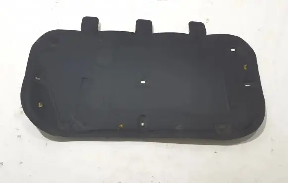 Engine bonnet/hood sound/heat insulation