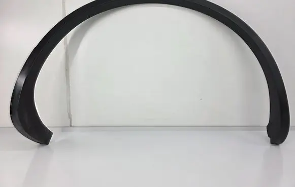 Volkswagen Touareg II Rear arch trim 7P6854820A
