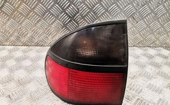 Renault Laguna I Rear/tail lights 7700820052