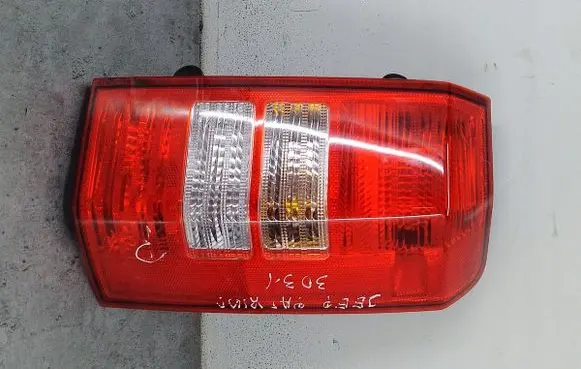 Jeep Patriot Rear/tail lights