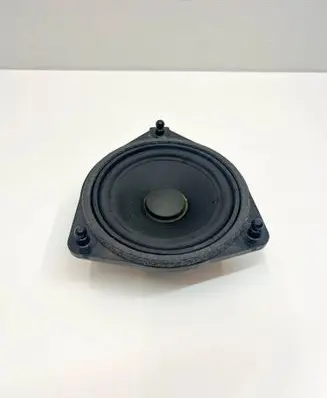Mercedes-Benz SL R231 Front door speaker A2318200702 2318200702