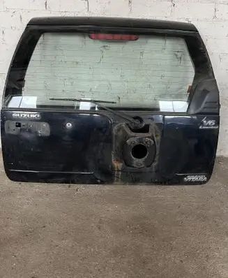 Suzuki Grand Vitara I Tailgate/trunk/boot lid 