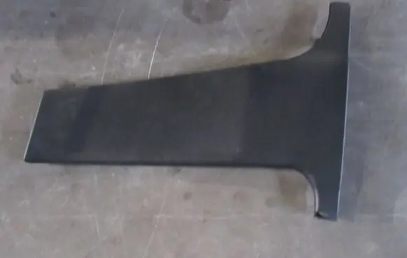 Mercedes-Benz C W204 (B) pillar trim (bottom) A2046900525