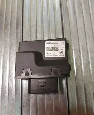 Audi Q5 SQ5 Fuel injection pump control unit/module 80A906093