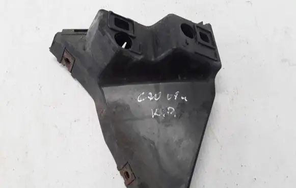 Volvo C70 Front bumper mounting bracket 08620369