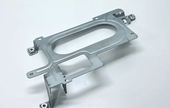 Volkswagen Touareg II Sound amplifier holder/bracket 7P6035317
