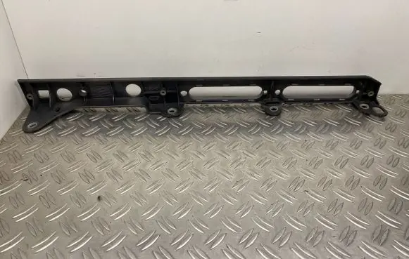 Land Rover Range Rover Sport L494 Fender mounting bracket CPLA16150AA