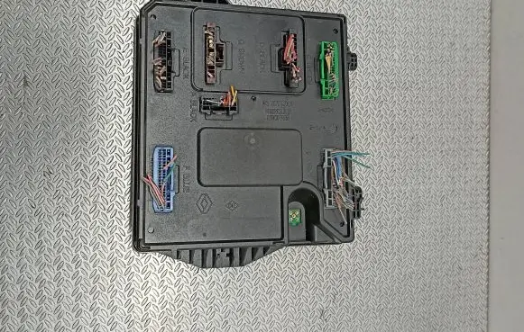 Renault Scenic III - Grand scenic III Comfort/convenience module 284B17715R S180098801A