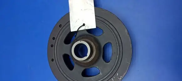 Mercedes-Benz C W203 Crankshaft pulley A6110300203