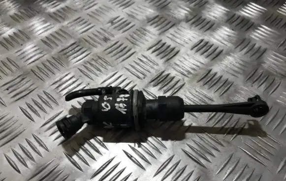 Renault Scenic II - Grand scenic II Clutch master cylinder