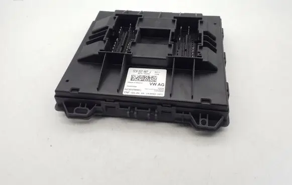 Volkswagen Jetta VI Comfort/convenience module 5C0937087J A2C82290801
