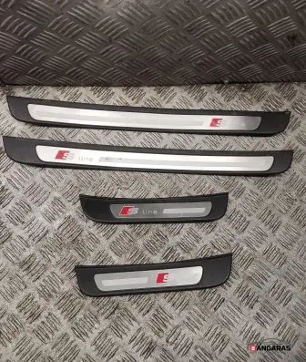Audi A5 8T 8F sill trim set (inner) 8t8853374