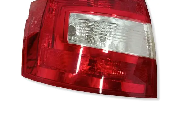 Skoda Rapid (NH) Rear/tail lights 5JJ945095