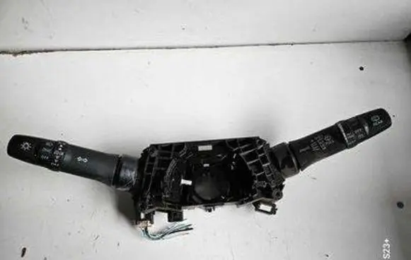 Mitsubishi Space Star Wiper turn signal indicator stalk/switch 8617A010 17G688