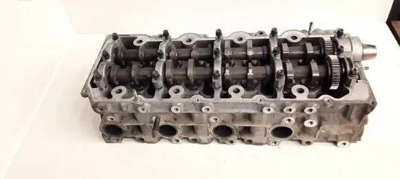 Toyota Land Cruiser (HDJ90) Engine head 