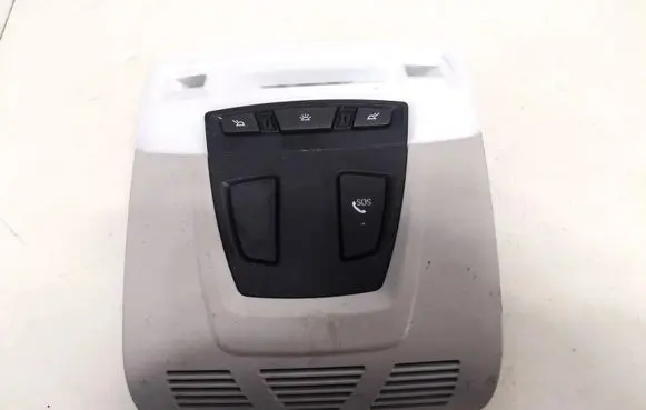BMW 1 F20 F21 Front seat light fz9279935 e1066657