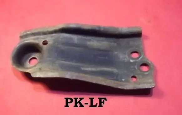 Nissan Primera Radiator mount bracket 4937863
