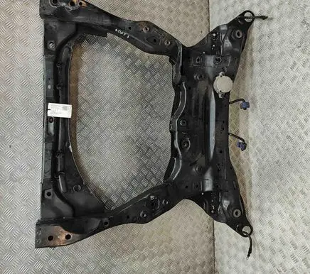 Volvo XC90 Front subframe 32221047