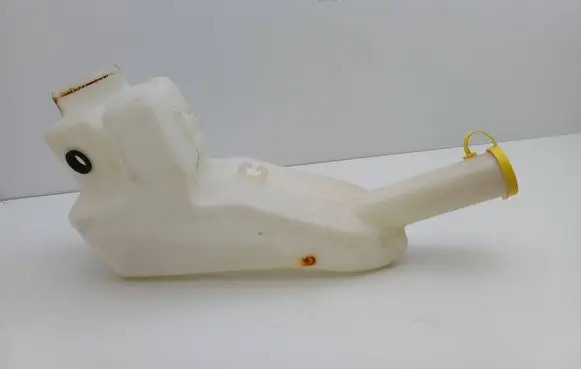 Chrysler Neon I Windshield washer fluid reservoir/tank 05288152