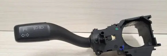 Audi A4 S4 B7 8E 8H Indicator stalk 4E0953513E 24020716 K0301104601