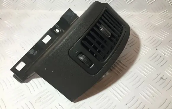 Nissan Navara D40 Dash center air vent grill 68760EB301