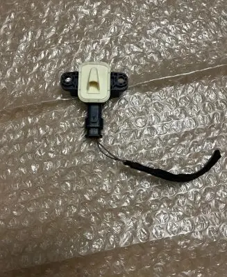 Mercedes-Benz B W246 W242 Airbag deployment crash/impact sensor A1668210351 56054084AA