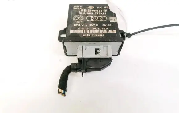 Audi A6 S6 C6 4F Light module LCM 8P0907357C 5LA00837922