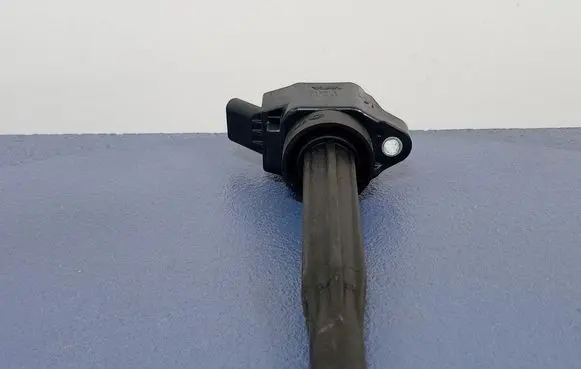 Hyundai Tucson IV NX4 High voltage ignition coil 273012M417