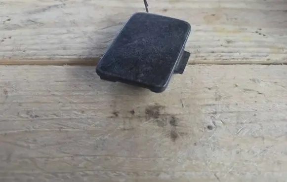 Audi A4 S4 B6 8E 8H Front tow hook cap/cover 8E0807241