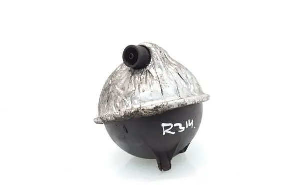 Audi A4 S4 B7 8E 8H Vacuum air tank 