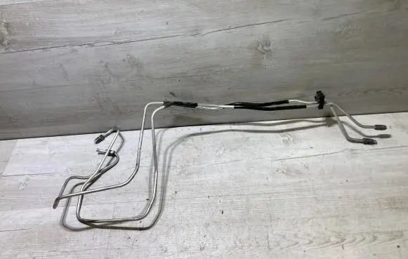 Brake vacuum hose/pipe