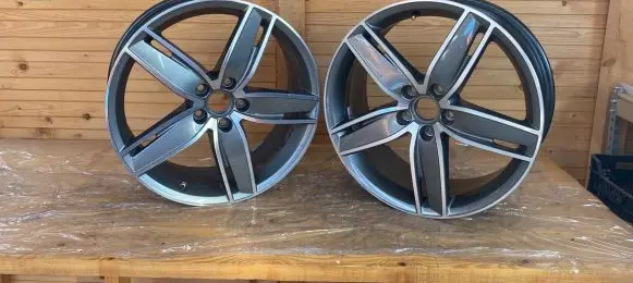 Audi RS3 R19 alloy rim 8V0601025AS