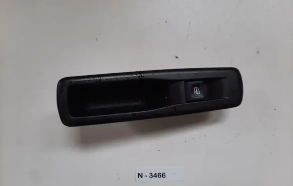 Renault Laguna III Electric window control switch